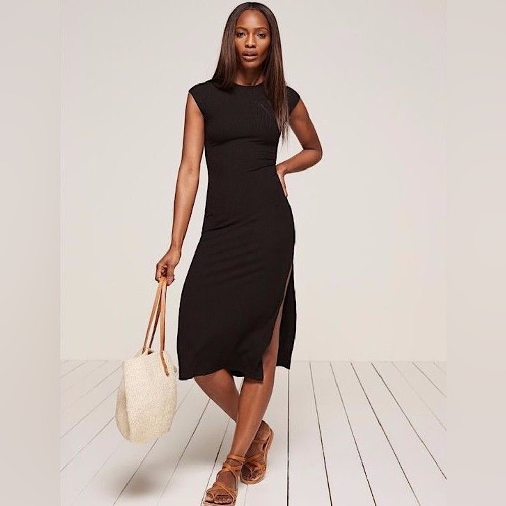 Reformation Black Stretchy Dress Gathered Front S